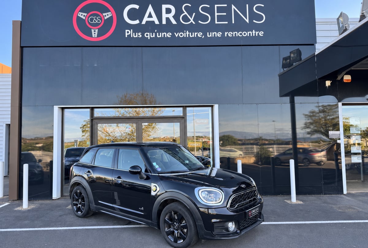 MINI COUNTRYMAN II F60 COOPER SE ALL4 125+95 Business Design BVA6 -Carplay-entretien à jour, photo 1