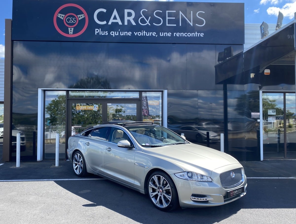 Jaguar XJ II XJ 3.0 V6 340 Ch S/C PORTFOLIO Supercharged AWD 4x4, photo 1
